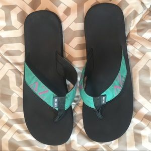 Delta Zeta Flip Flops Green with Pink DZ letters